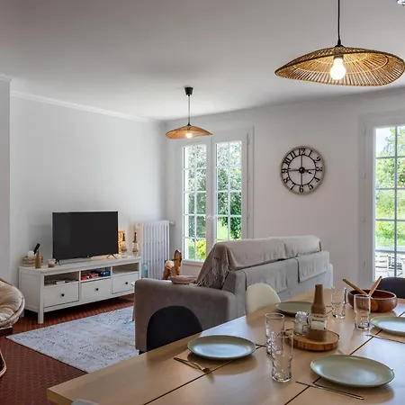 Beausejour, Maison Familiale Dom wakacyjny